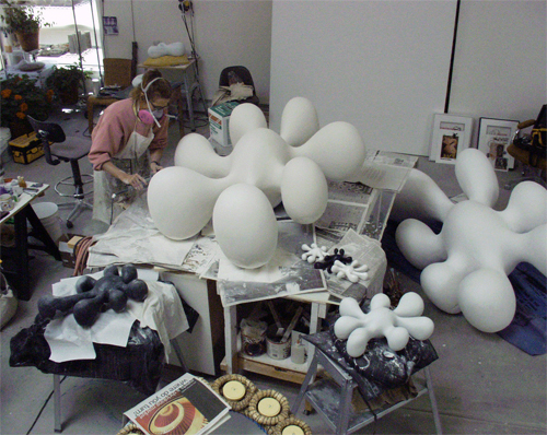 01 Splats 02 – Artist in studio working on Splats, 2002. Photo